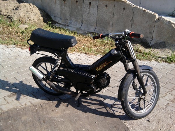Tomos.jpg