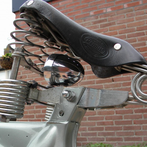 tomos 055h.jpg (1.01 MiB) 51901 keer bekeken tomos 055h.jpg